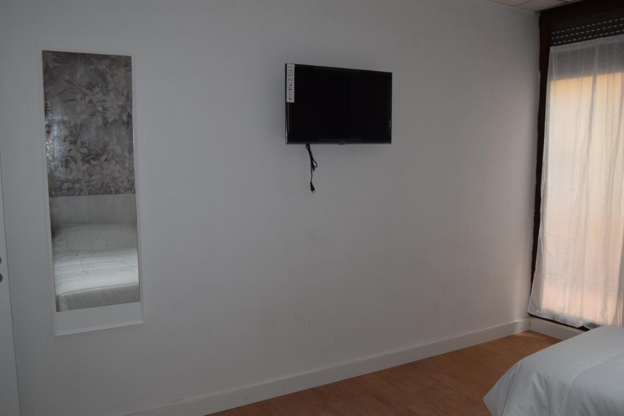 Ontinyent Rooms エクステリア 写真